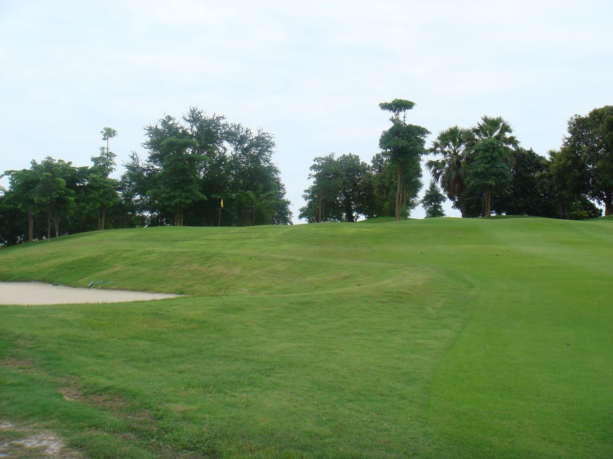 Blue Sapphire Golf & Resort (